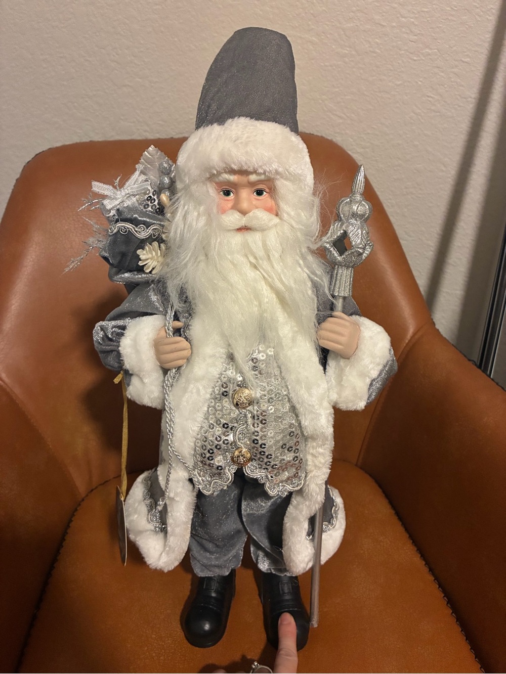 Silver & White Holiday Santa Figurine - Elegant Seasonal Decor